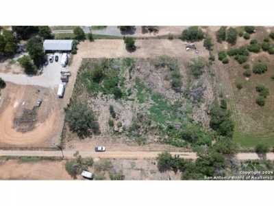 Residential Land For Sale in Adkins, Texas