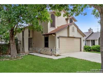 Home For Sale in San Antonio, Texas