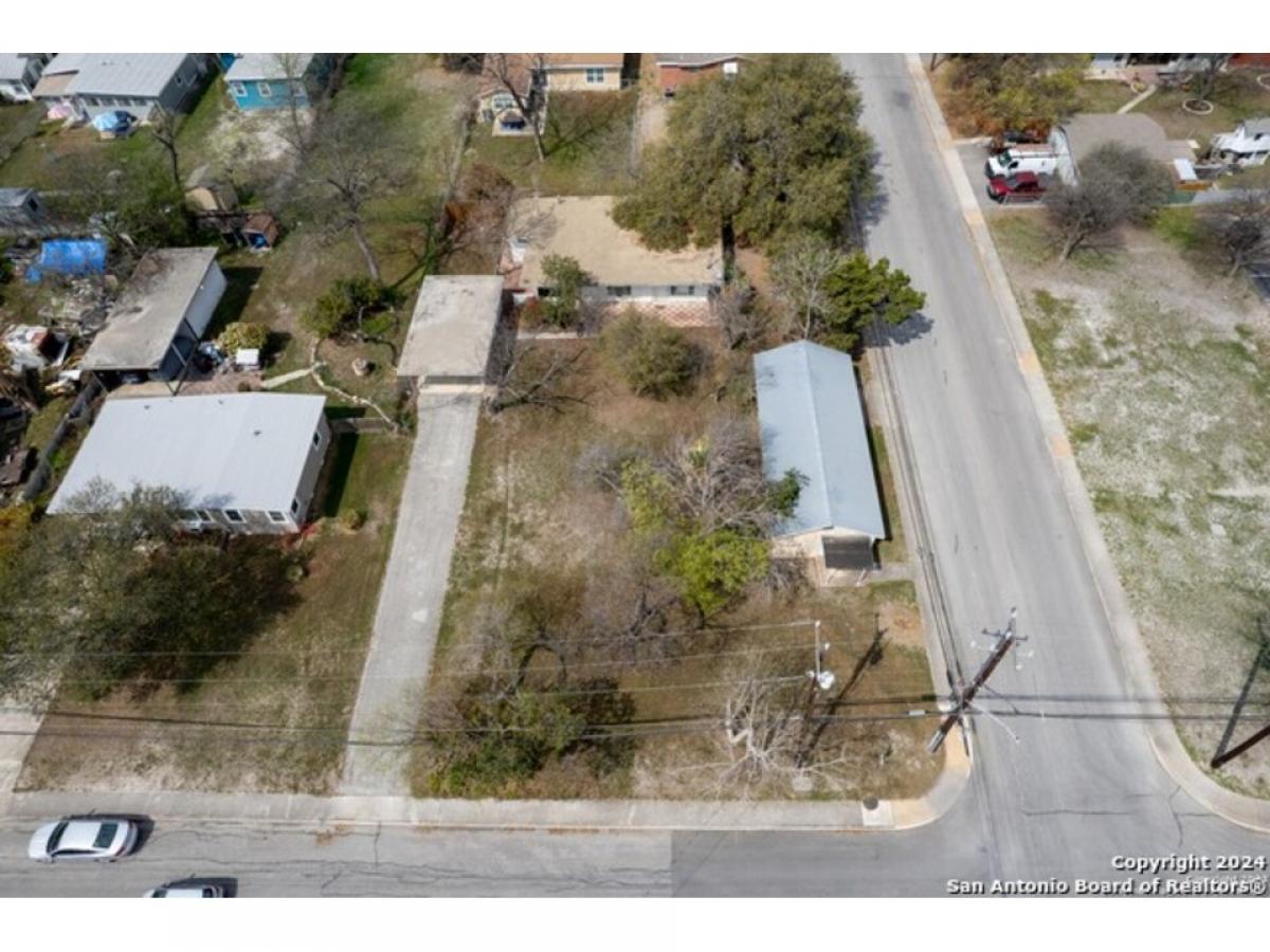 Picture of Residential Land For Sale in Balcones Heights, Texas, United States