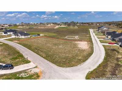 Residential Land For Sale in La Vernia, Texas