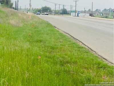 Residential Land For Sale in La Vernia, Texas