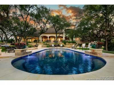 Home For Sale in Hill Country Village, Texas