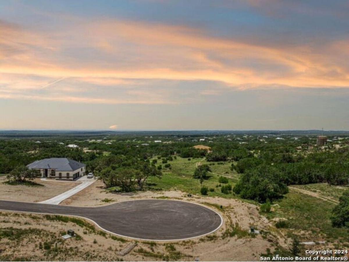 Picture of Residential Land For Sale in Bulverde, Texas, United States