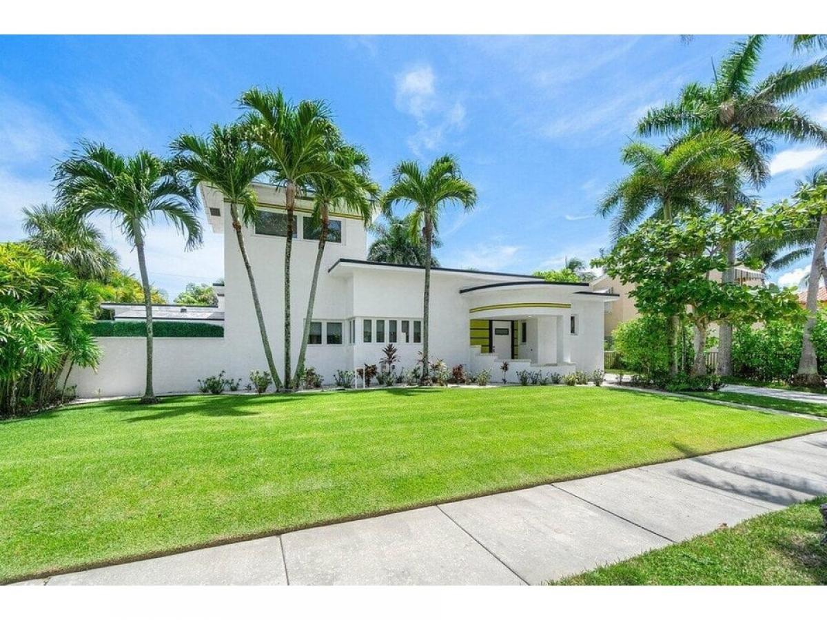 Picture of Home For Sale in West Palm Beach, Florida, United States