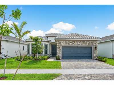 Home For Sale in Delray Beach, Florida