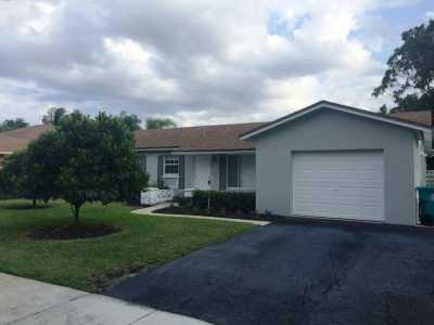 Home For Rent in Boynton Beach, Florida