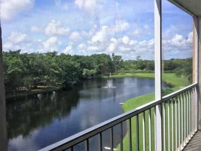 Home For Sale in Delray Beach, Florida