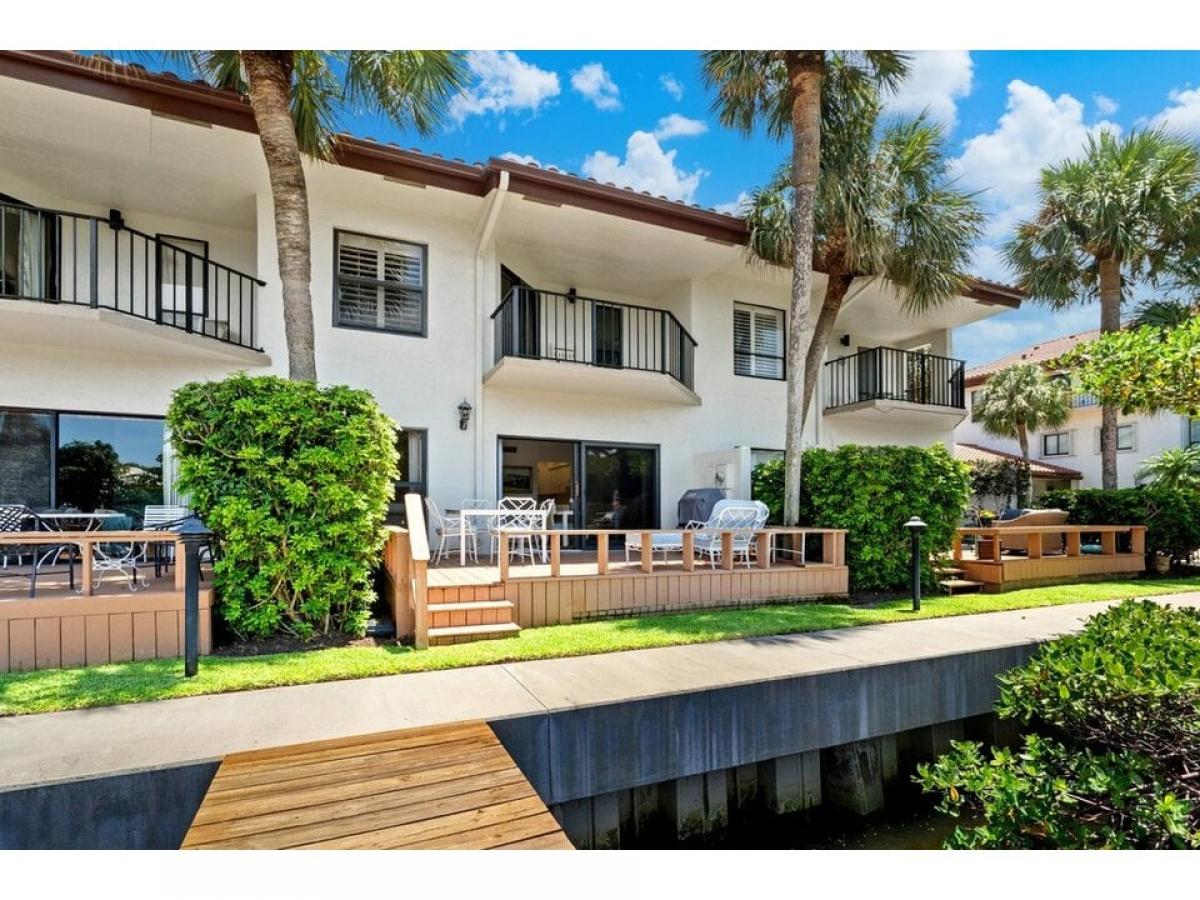 Picture of Home For Sale in Delray Beach, Florida, United States