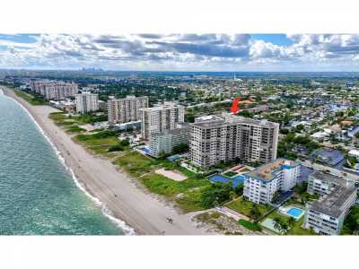 Home For Sale in Lauderdale by the Sea, Florida