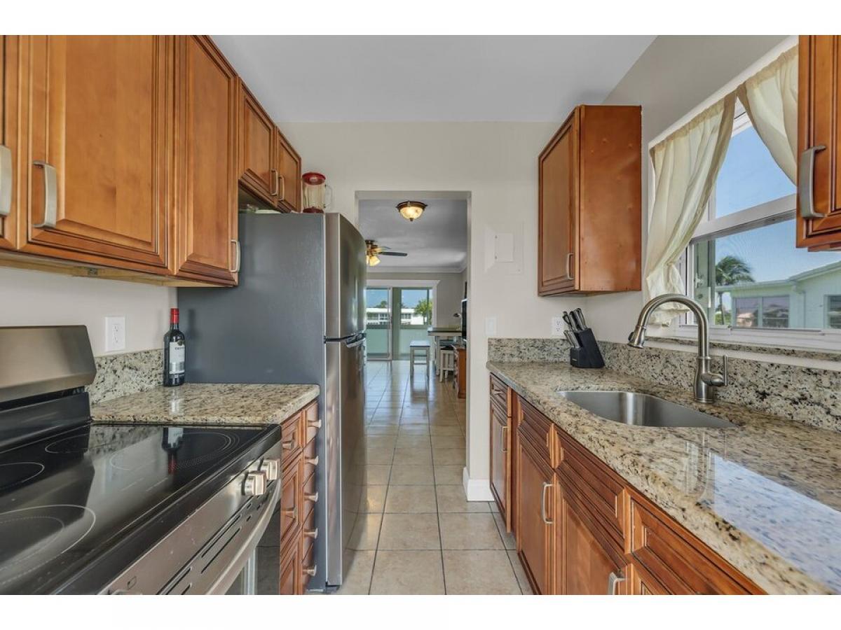 Picture of Home For Sale in Pompano Beach, Florida, United States