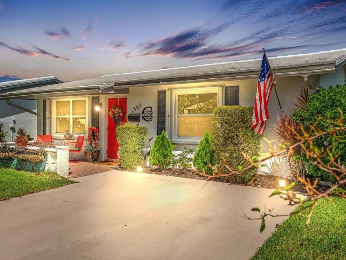 Picture of Home For Sale in Boynton Beach, Florida, United States