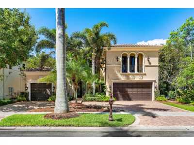 Home For Sale in Boca Raton, Florida