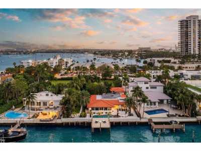 Home For Sale in Miami, Florida