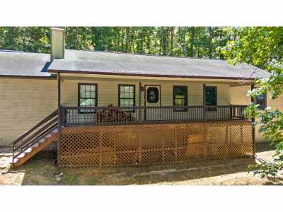 Home For Sale in Harrison, Tennessee