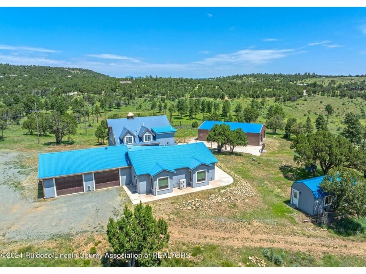 Picture of Home For Sale in Ruidoso, New Mexico, United States