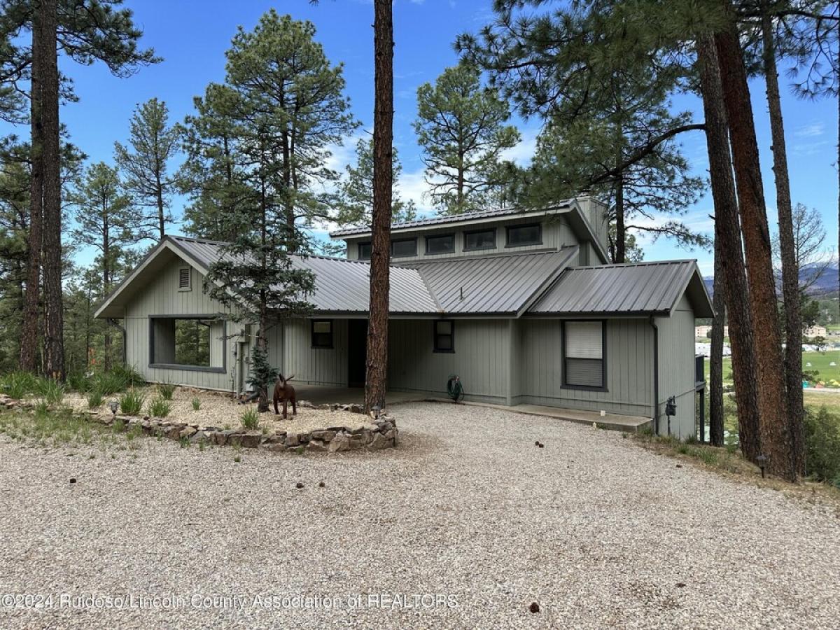 Picture of Home For Sale in Ruidoso, New Mexico, United States