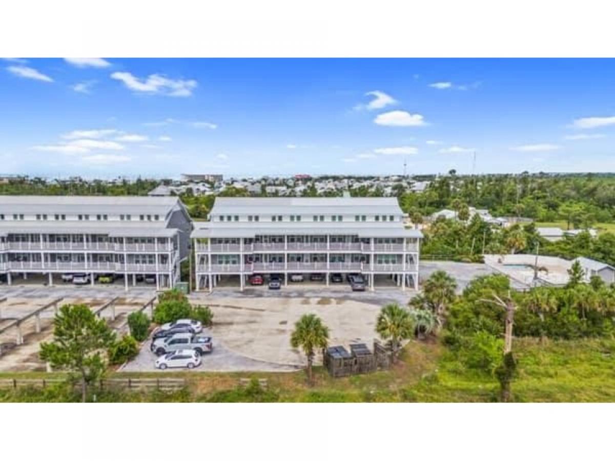 Picture of Home For Sale in Mexico Beach, Florida, United States