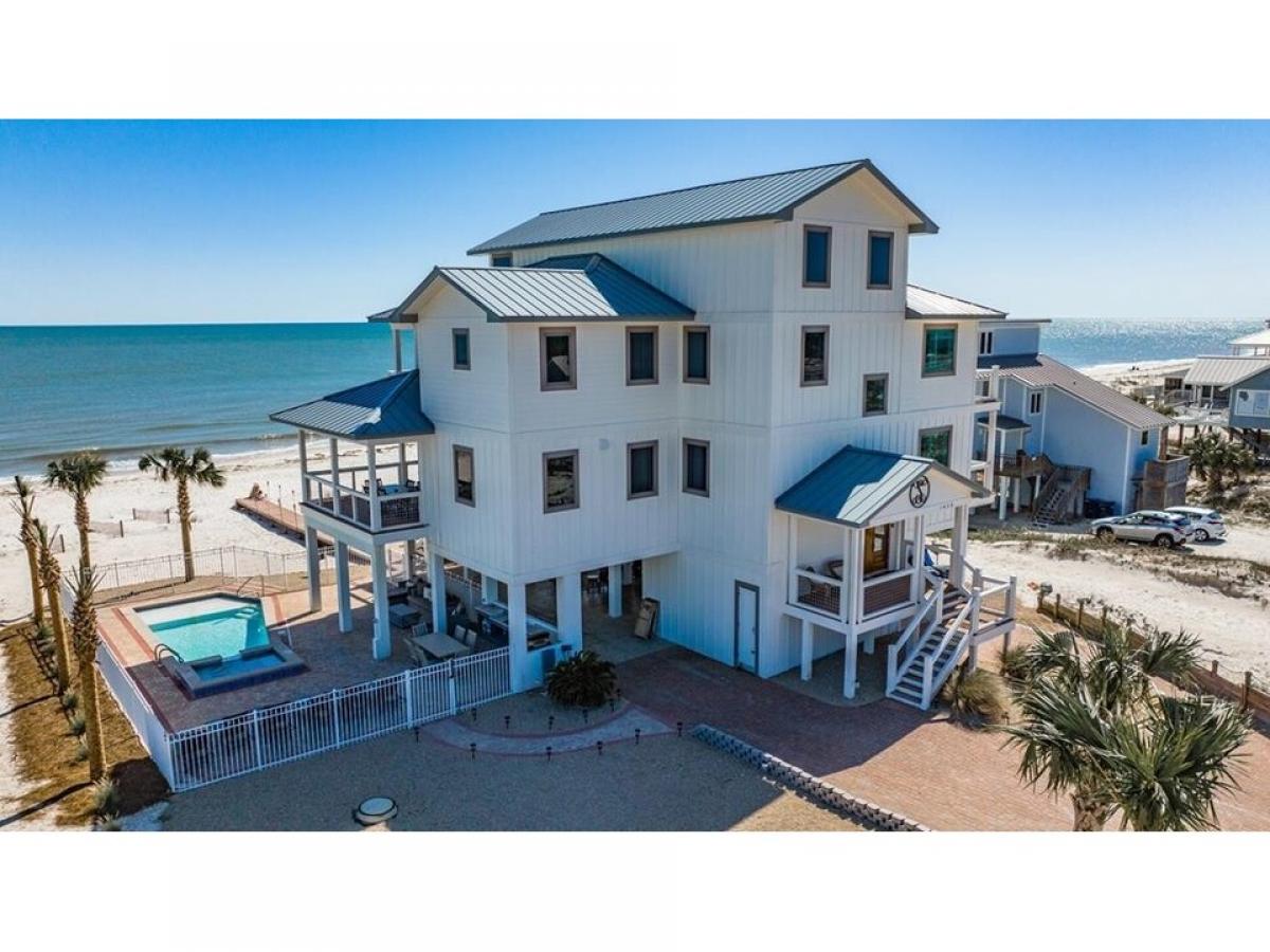 Picture of Home For Sale in Saint George Island, Florida, United States