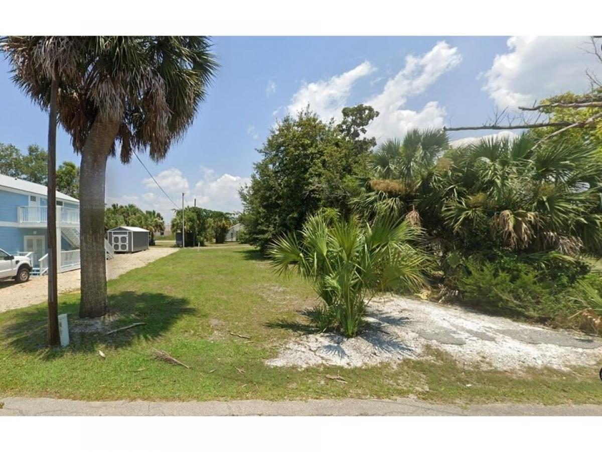 Picture of Residential Land For Sale in Port Saint Joe, Florida, United States