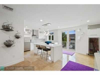 Home For Sale in Fort Lauderdale, Florida