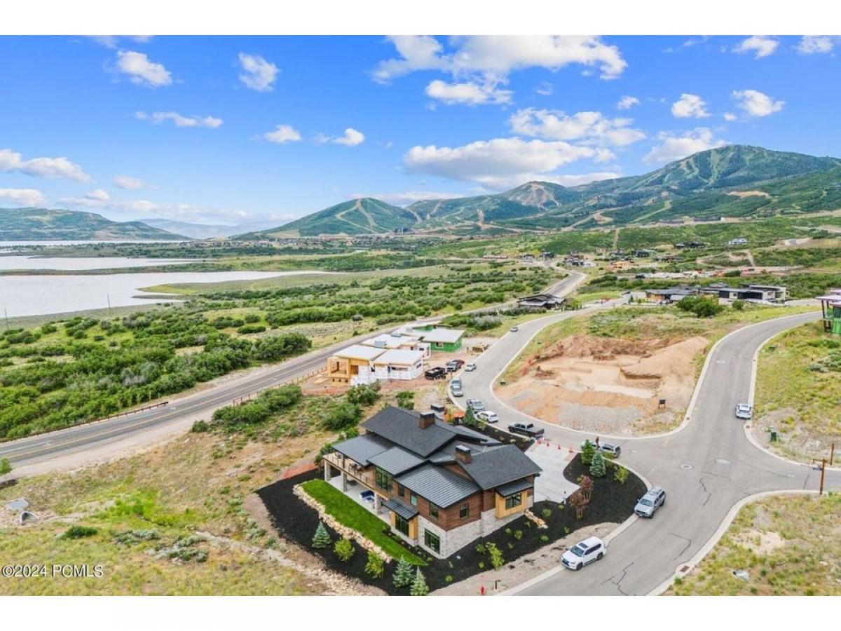 Picture of Home For Sale in Mayflower Mountain, Utah, United States