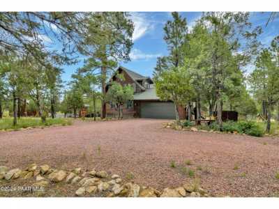 Home For Sale in Happy Jack, Arizona