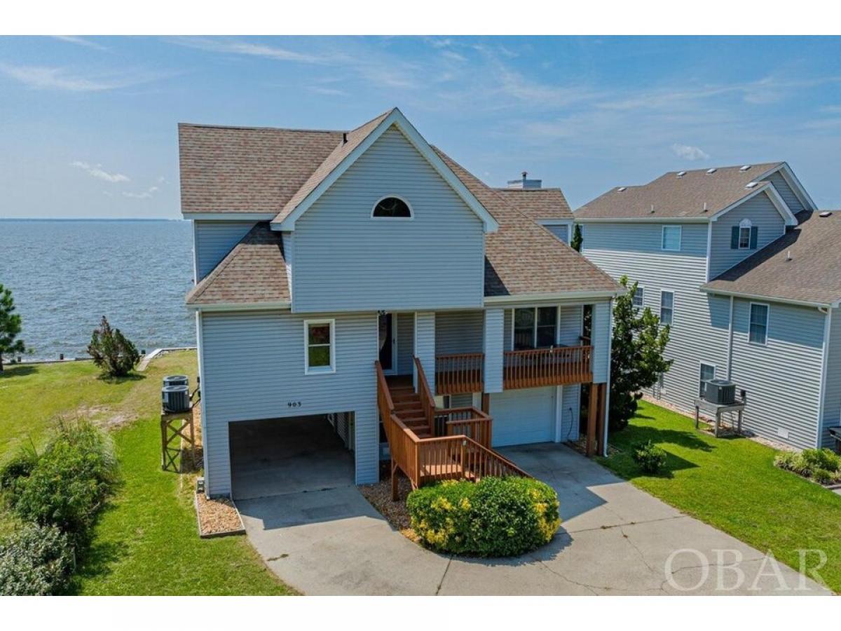 Picture of Home For Sale in Kill Devil Hills, North Carolina, United States