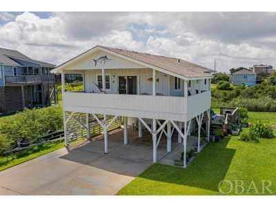 Home For Sale in Hatteras, North Carolina