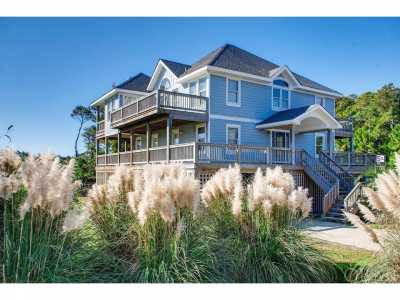 Home For Sale in Waves, North Carolina