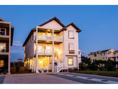 Home For Sale in Nags Head, North Carolina