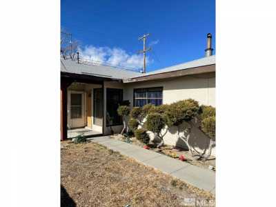 Home For Sale in Hawthorne, Nevada