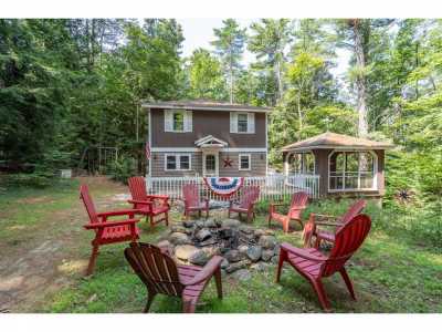 Home For Sale in Northwood, New Hampshire