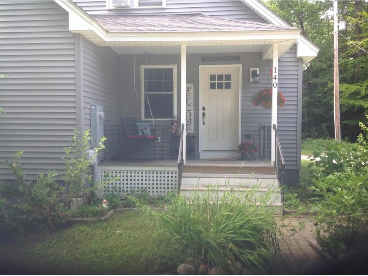 Picture of Home For Sale in Tamworth, New Hampshire, United States