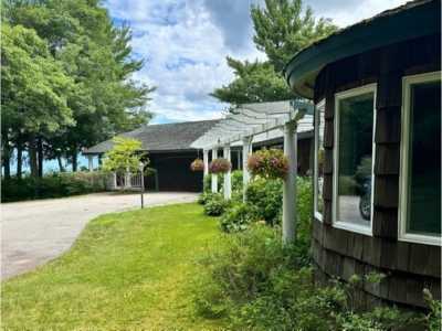 Home For Sale in Center Harbor, New Hampshire