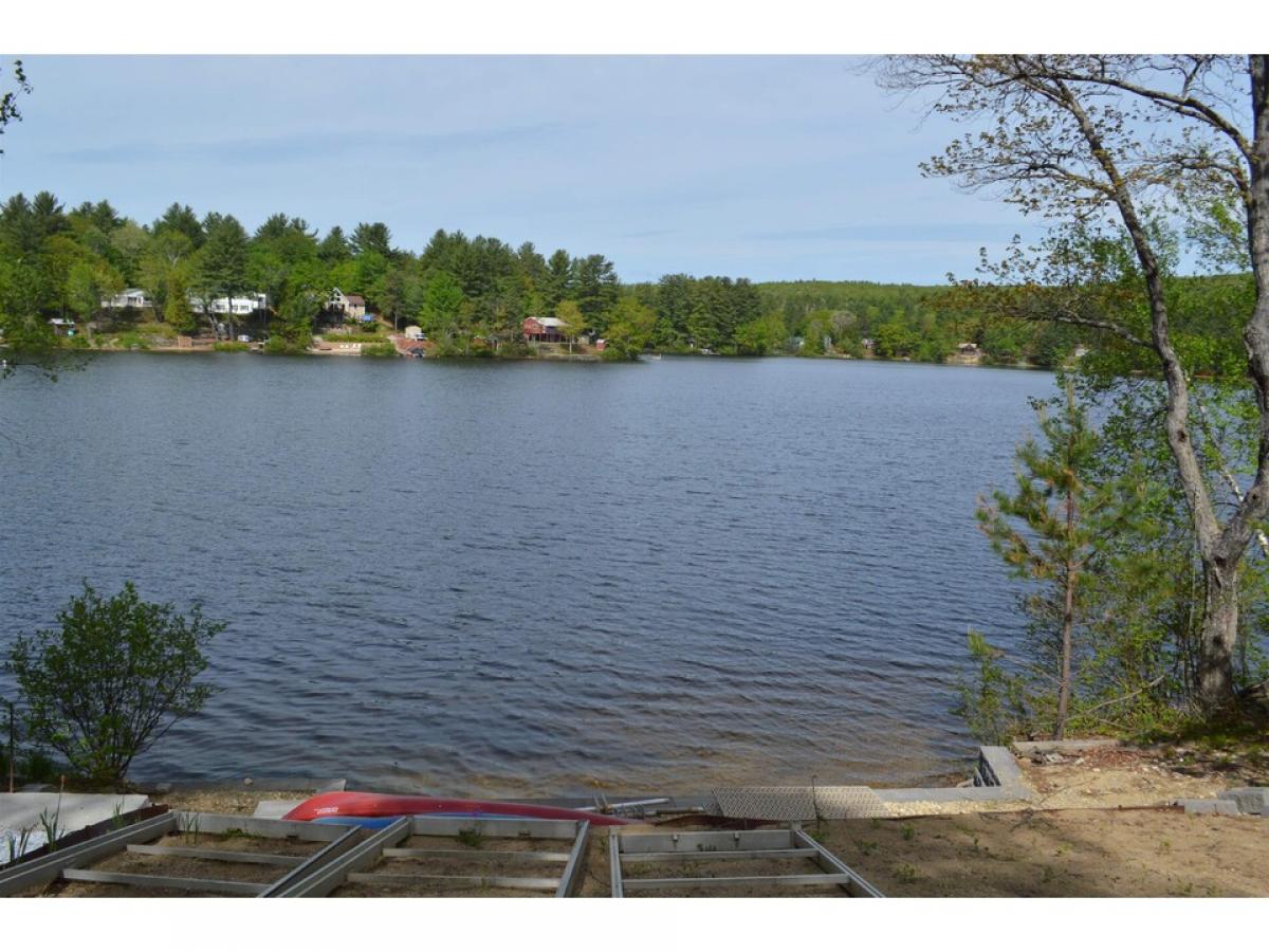 Picture of Home For Sale in Freedom, New Hampshire, United States