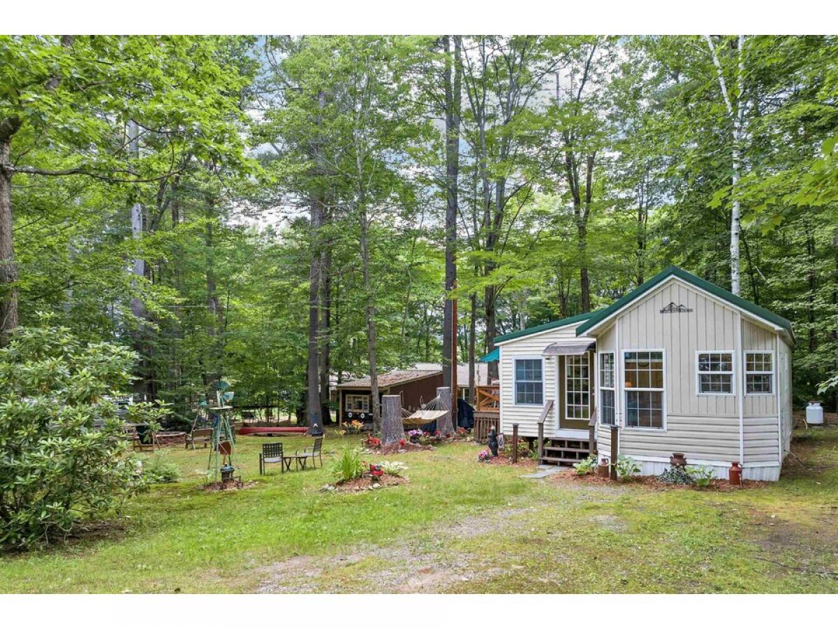 Picture of Home For Sale in Gilmanton, New Hampshire, United States