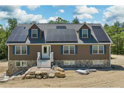 Home For Sale in Ossipee, New Hampshire