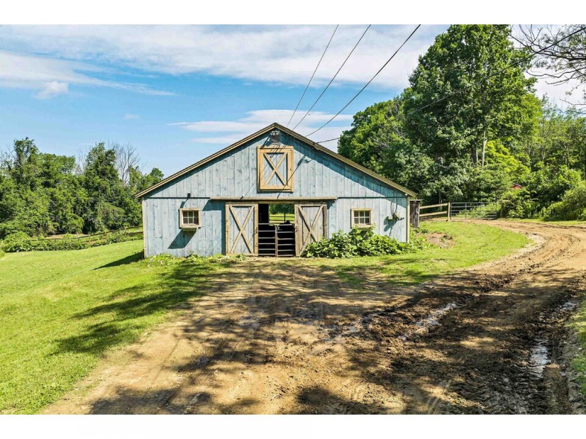 Picture of Residential Land For Sale in Northfield, New Hampshire, United States