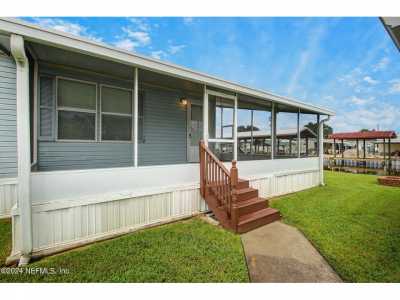 Home For Sale in Welaka, Florida