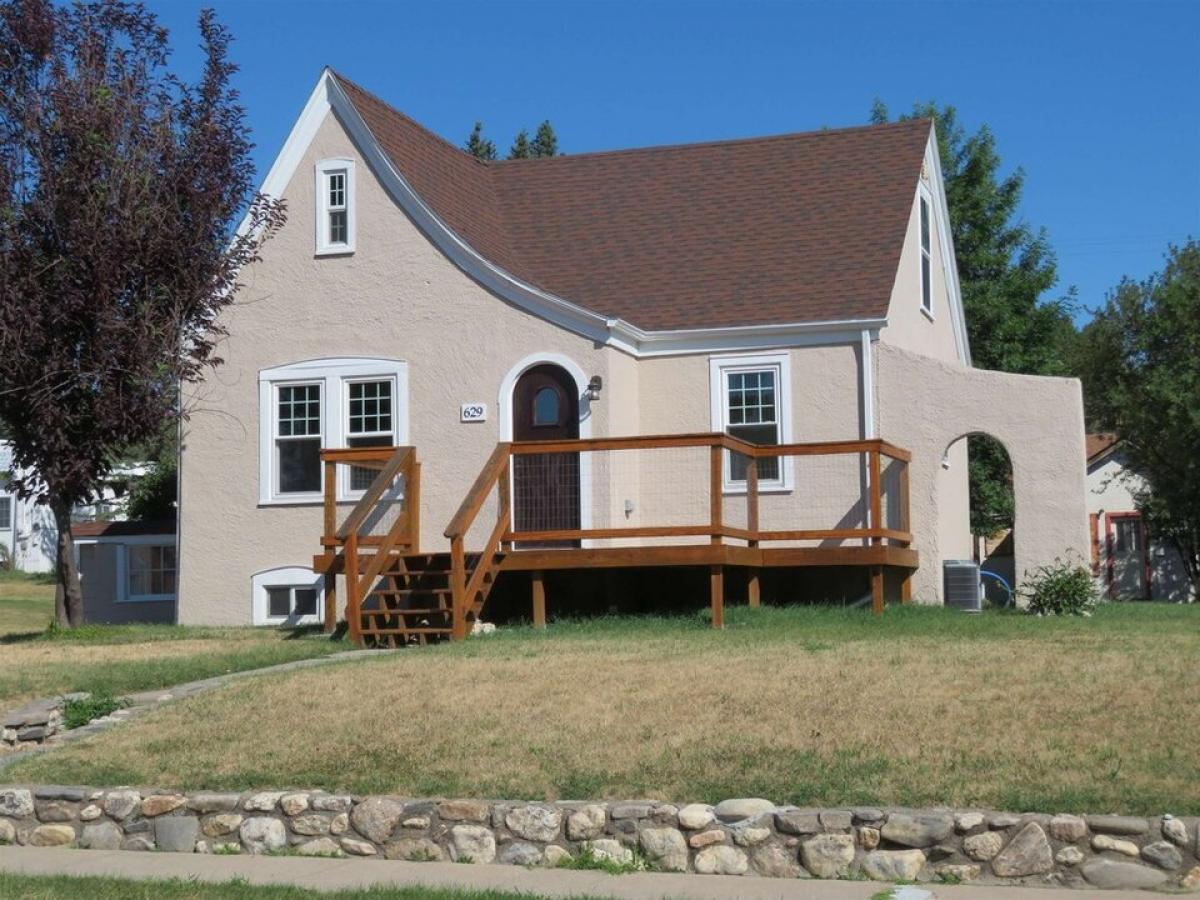 Picture of Home For Sale in Custer, South Dakota, United States