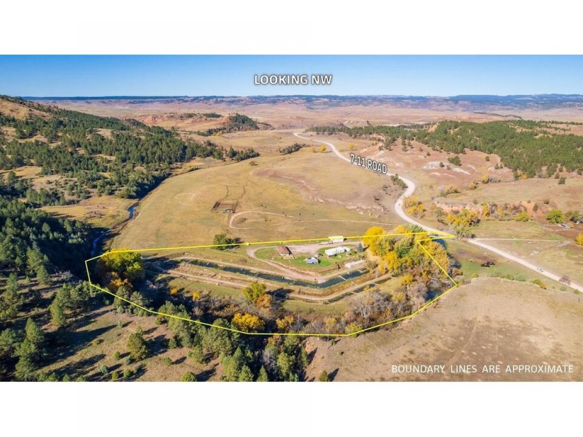 Picture of Home For Sale in Buffalo Gap, South Dakota, United States