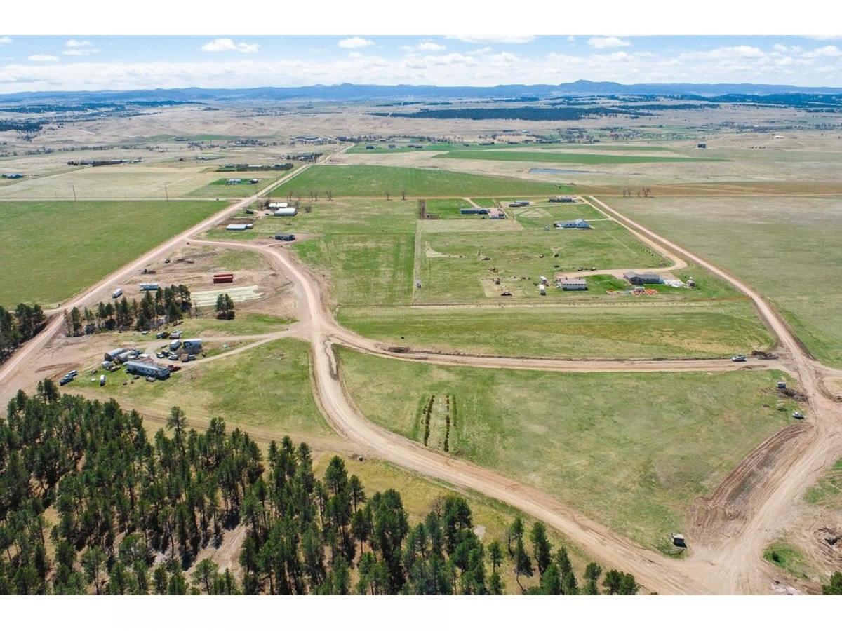 Picture of Residential Land For Sale in Belle Fourche, South Dakota, United States