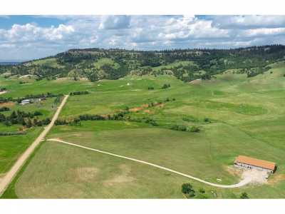 Home For Sale in Spearfish, South Dakota