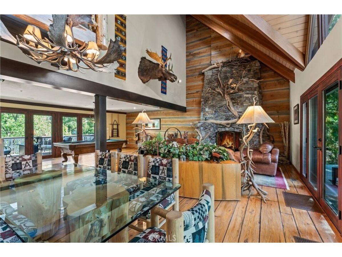 Picture of Home For Sale in Lake Arrowhead, California, United States