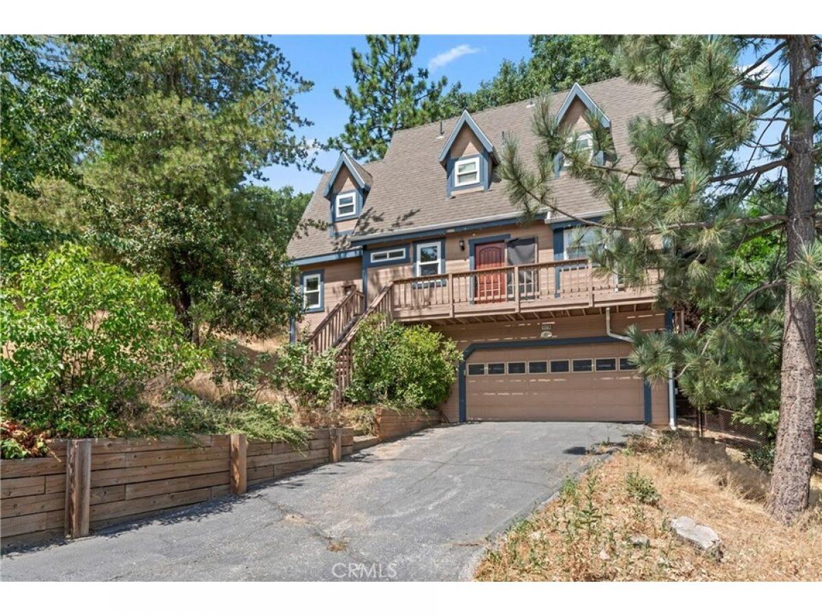 Picture of Home For Sale in Lake Arrowhead, California, United States