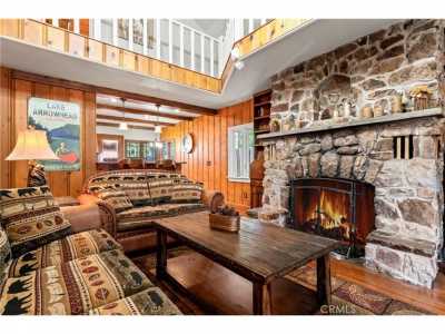 Home For Sale in Lake Arrowhead, California