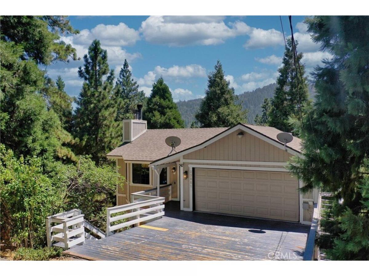 Picture of Home For Sale in Crestline, California, United States