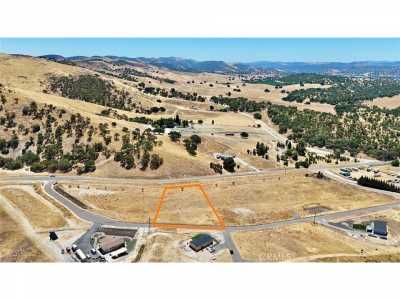 Residential Land For Sale in Bradley, California