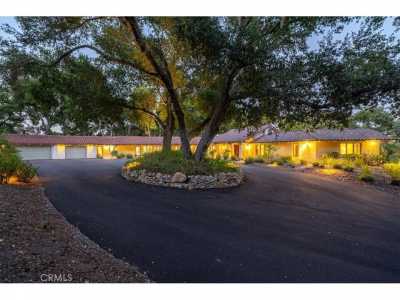 Home For Sale in Templeton, California