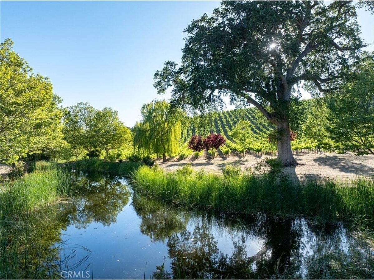 Picture of Home For Sale in Paso Robles, California, United States